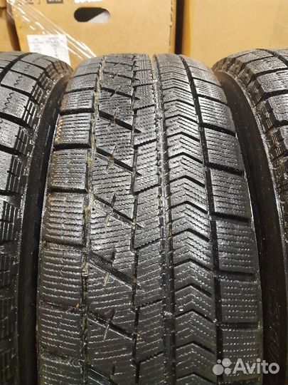 Bridgestone Blizzak VRX 175/70 R14 84S