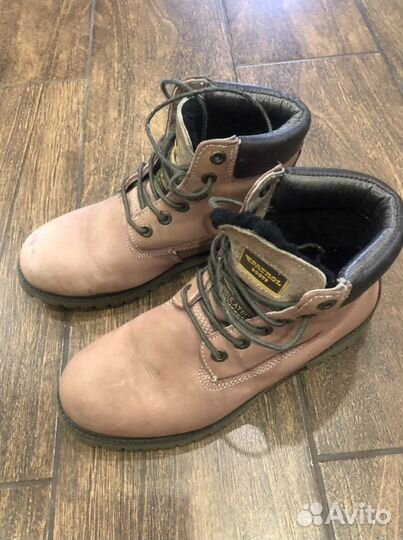 Зимние ботинки
