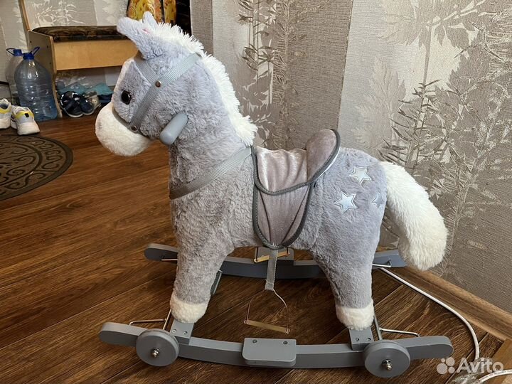 Детская качалка лошадка