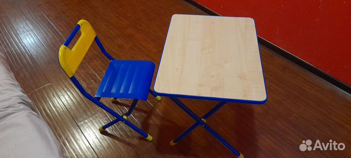 Детский складной стол и стул
