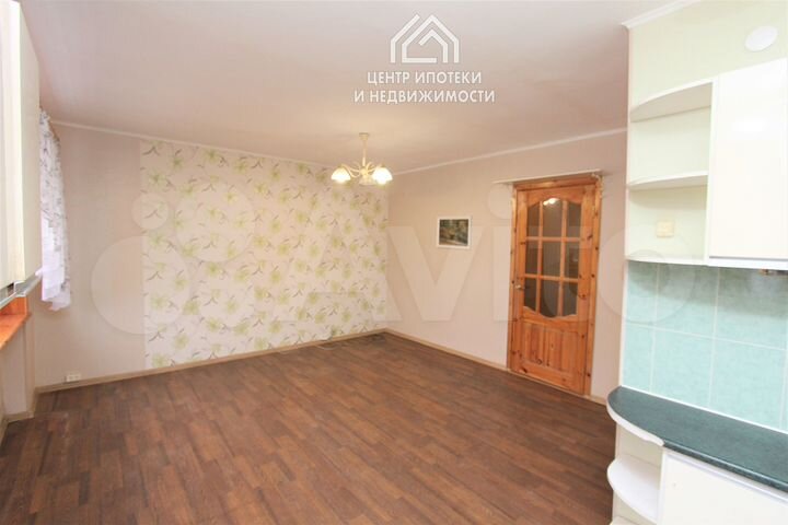 2-к. квартира, 41 м², 3/5 эт.