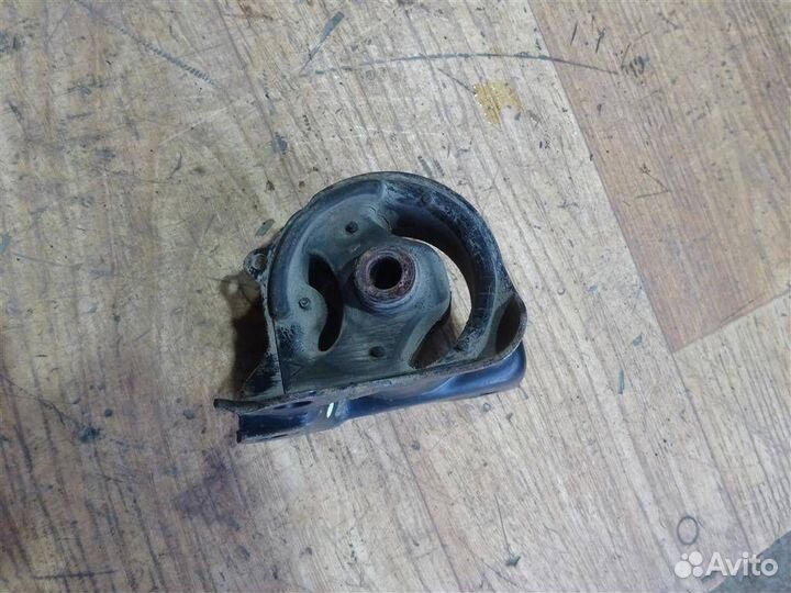 Опора кпп Honda CR-V 1996-2002