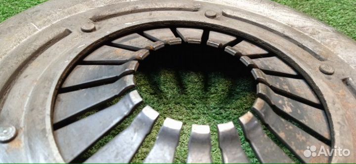 Корзина сцепления Ford Focus 2 1.8 2005-2012