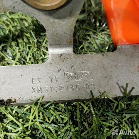 Рычаг стояночного тормоза Ford Focus 2