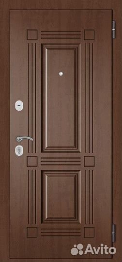 Дверь входная металлическая в квартиру