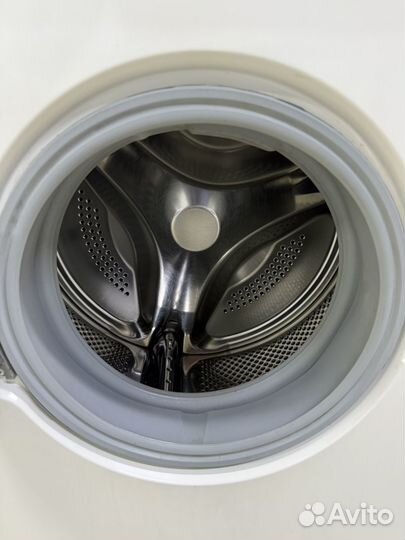 Стиральная машина бу Bosch 5кг узкий Немец