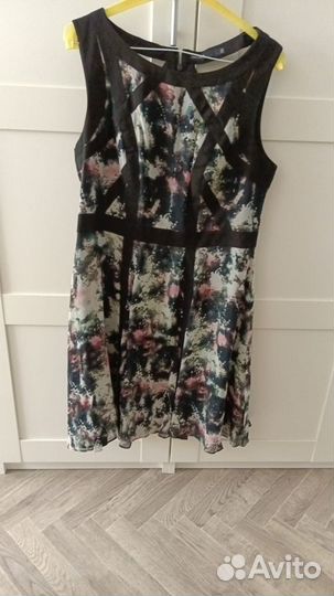 Платье Karen Millen, р.44, нов