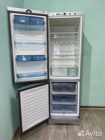 Холодильник vestfrost