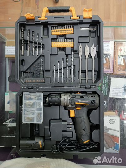 Шуруповерт deko