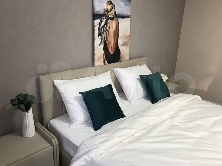 2-к. квартира, 58 м², 2/10 эт.