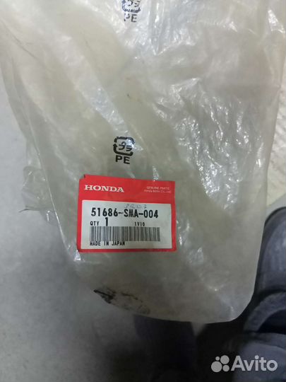 Пыльник переднего амортизатора honda cr-v RE3, RE4