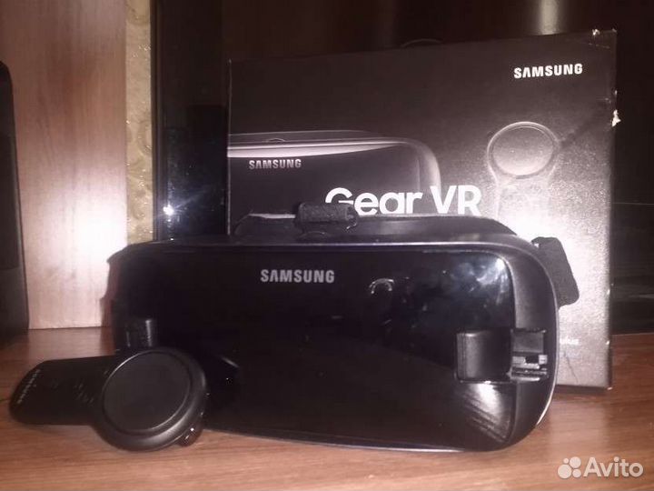 Очки виртуальной реальности samsung gear vr