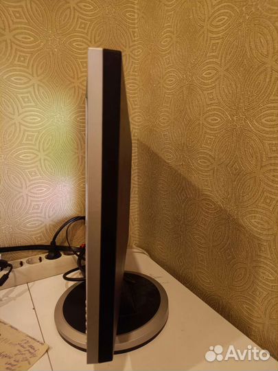 Монитор Samsung syncmaster 940n