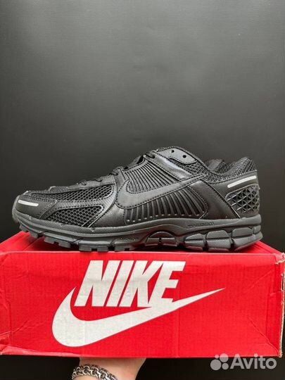 Nike air zoom vomero 5