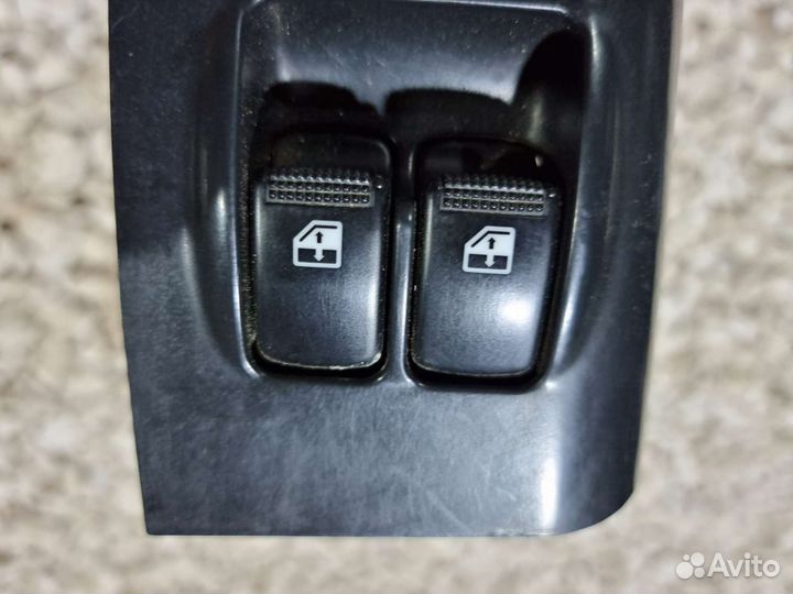 Блок стеклоподъемников Спортейдж 2