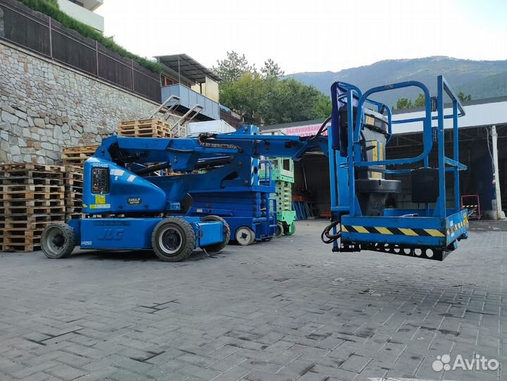 Аренда подъемника ножничного / коленчатого