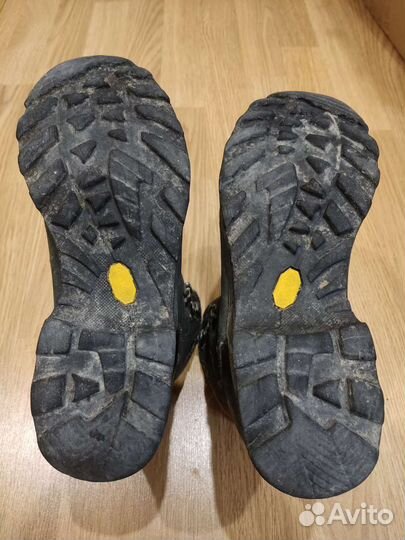 Треккинговая обувь Lowa размер 40