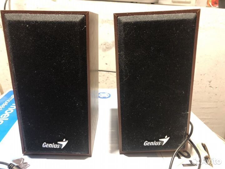 Компьютерные колонки genius