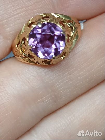 Золотое кольцо 750 пробы