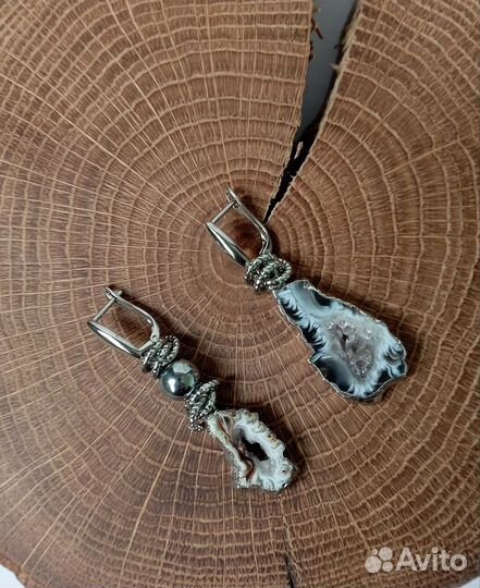 Серьги с натуральными камнями