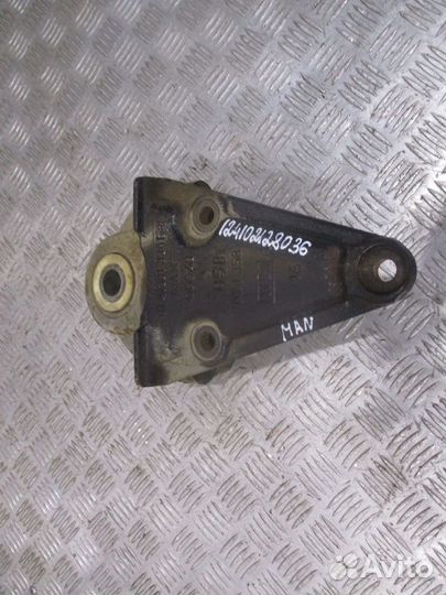 Кронштейн крепления передней рессоры задний MAN 81