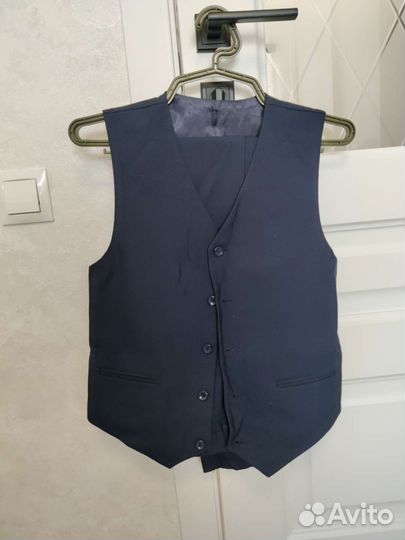 Школьный костюм