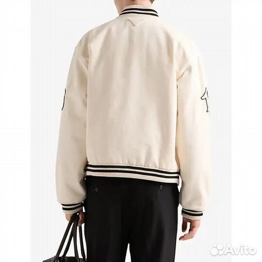 Куртка - бомбер Prada с нашивками