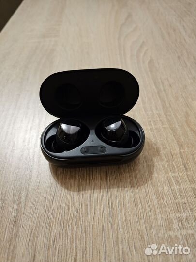 Наушники samsung galaxy buds+