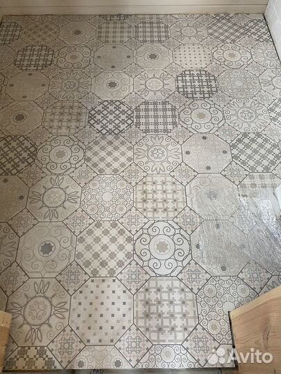 Профессиональная бригада плиточников