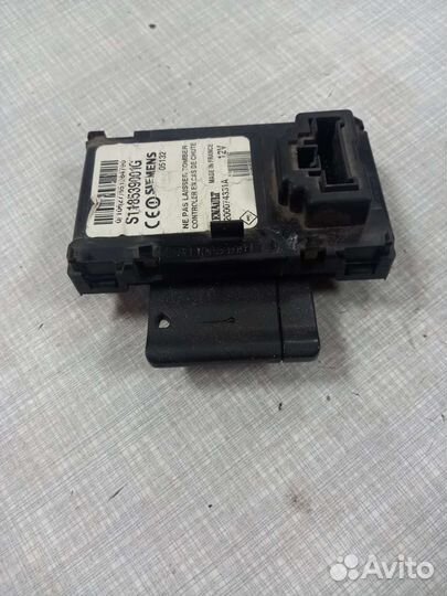 Картоприемник (замок зажигания) Renault Megan 2