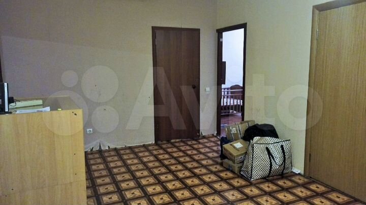 3-к. квартира, 128 м², 4/5 эт.