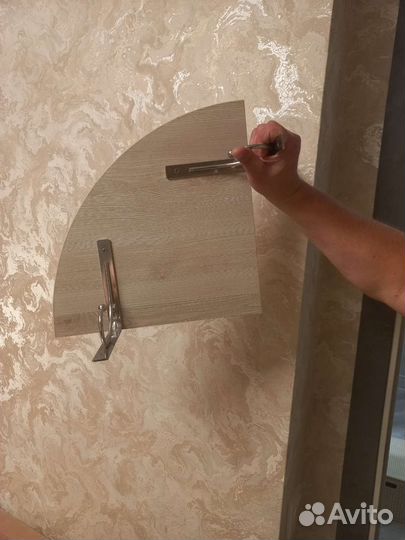 Полка настенная угловая