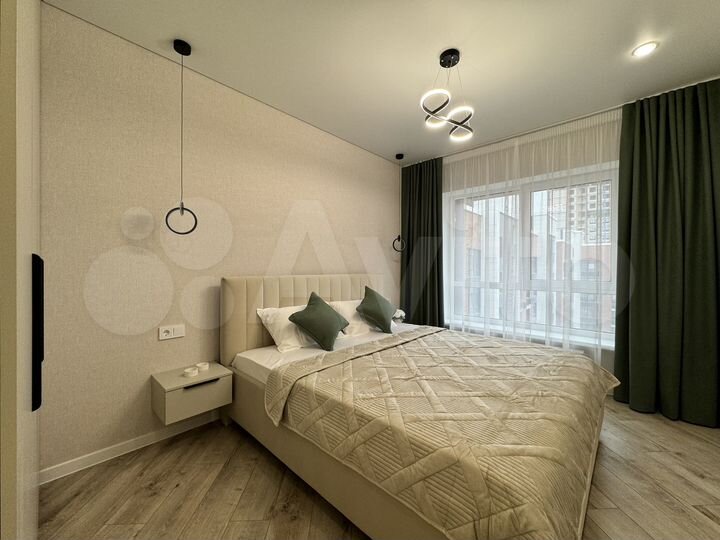 2-к. квартира, 57 м², 12/13 эт.