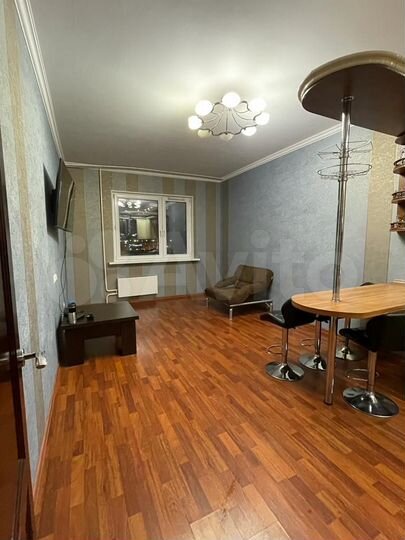 2-к. квартира, 66,7 м², 13/17 эт.