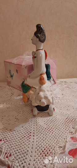 Статуэтка На возу Киев,Украина