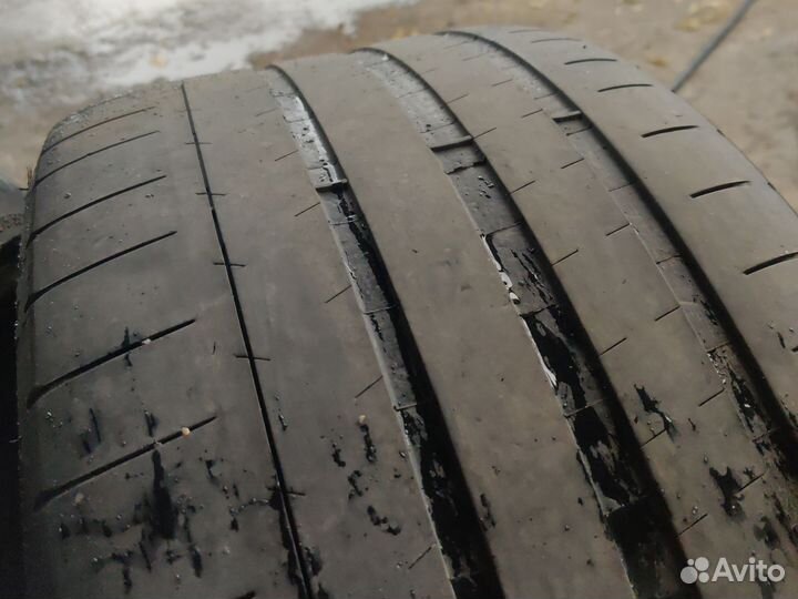 Michelin Pilot Super Sport 275/35 R20 102Y