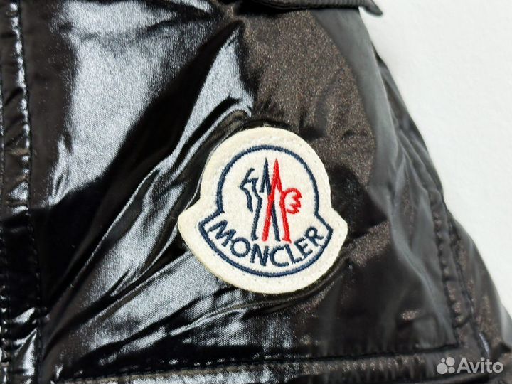 Пуховик Moncler