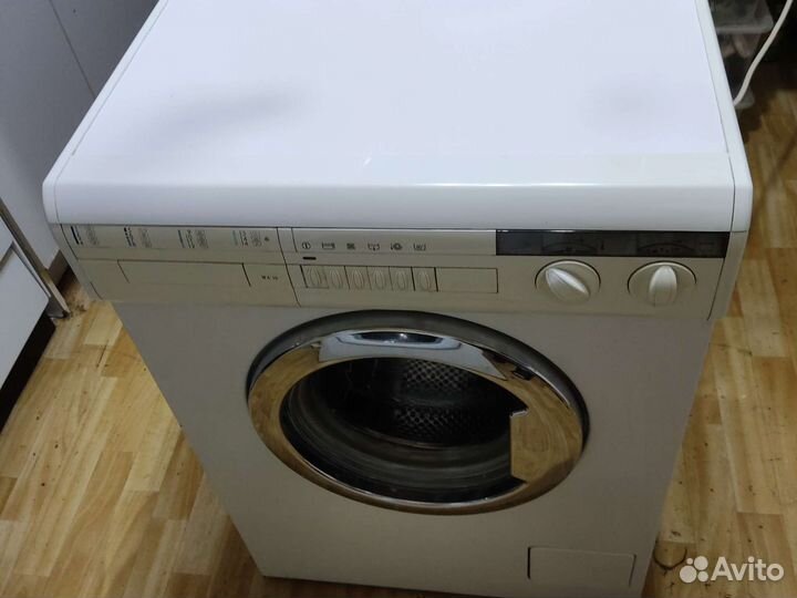 Стиральная машина Kaiser 5 кг 1000 об