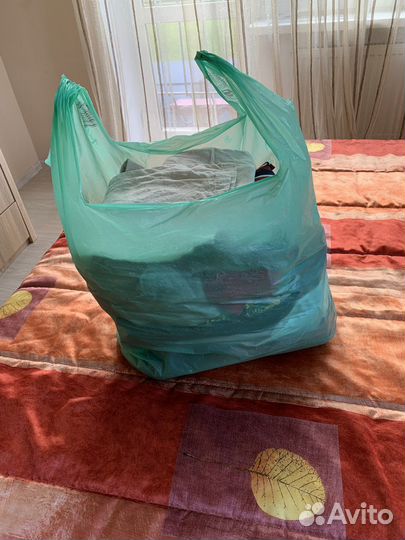 Пакет Мужские вещи р46 S рубашки и брюки