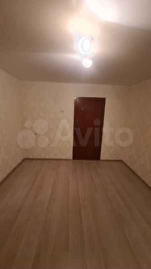 Комната 12,6 м² в 1-к., 7/14 эт.