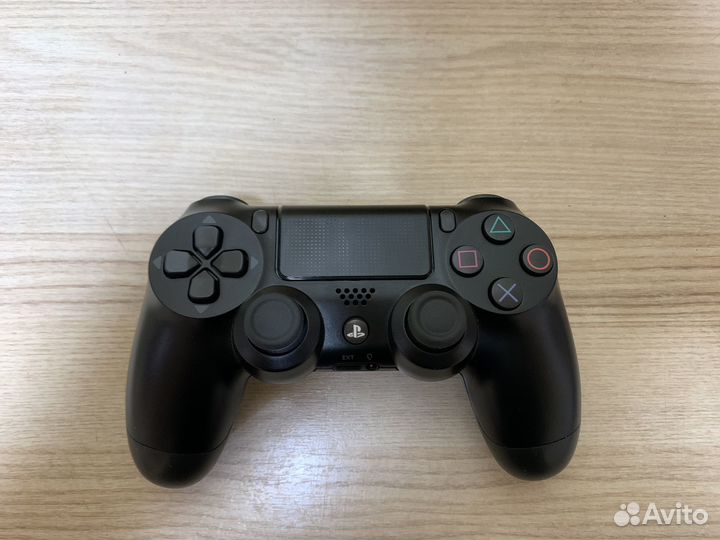 Sony PS4 геймпад