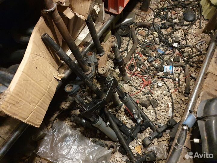 Траверса вилка для японского и китайского скутера