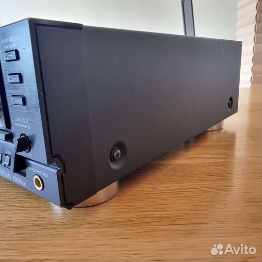 Компакт-диск проигрыватель Sony cdp-337esD