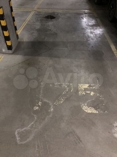 Машиноместо, 14 м²