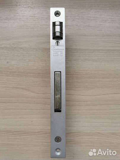 Врезной замок c роликом Sobinco 8012-25