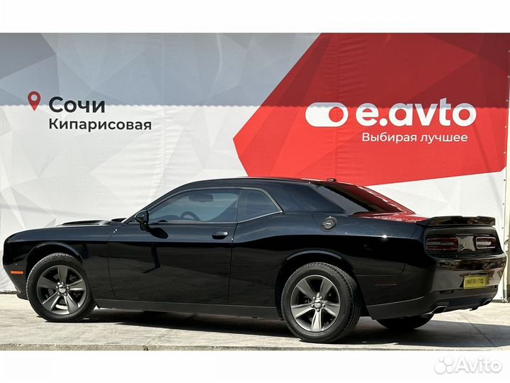Dodge Challenger 3.6 AT, 2017, 102 000 км
