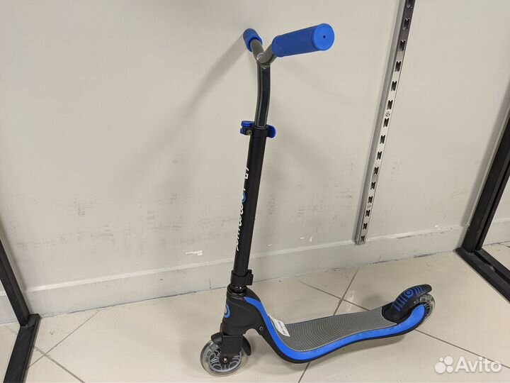 Детский самокат Globber синий 125 колесо