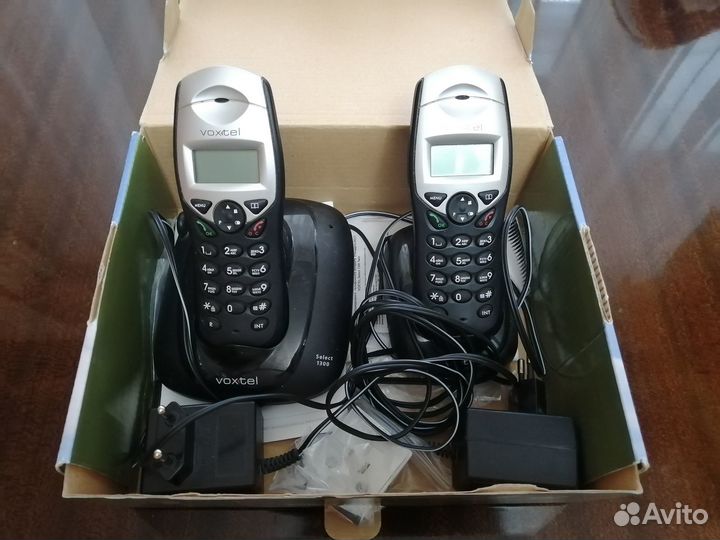 Радиотелефон 2 трубки Voxtel нерабочий