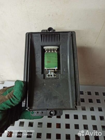 Гольф 4 резистор печки оригинал