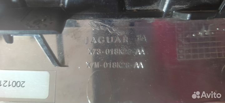 Хромовая обрешетка jaguar XE 2015-2017